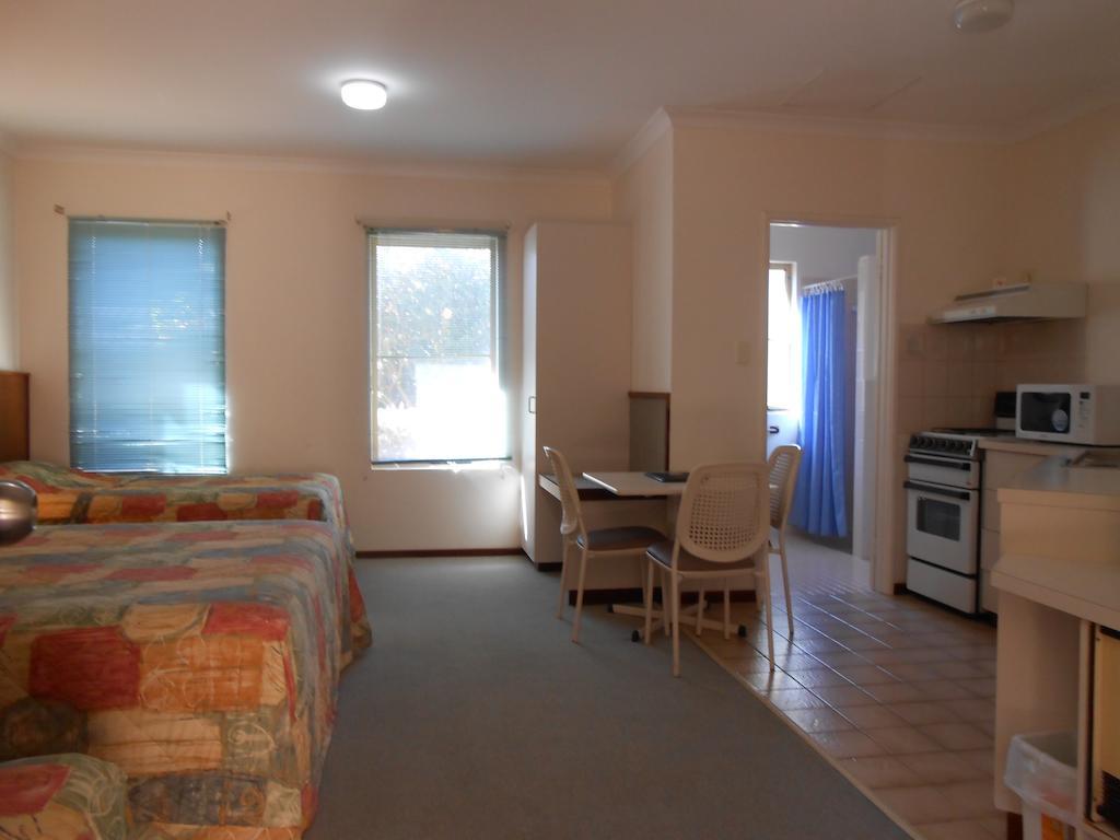 Augusta'S Georgiana Molloy Motel Ngoại thất bức ảnh
